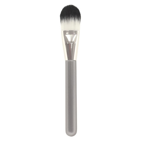 up  upâ„¢ Foundation Brush product details page