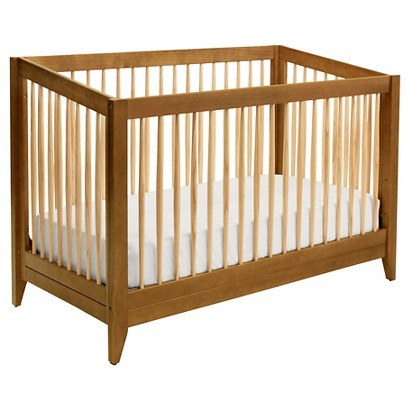 DaVinci Highland 4-in-1 Convertible Crib with Toddler Rail - Chestnut