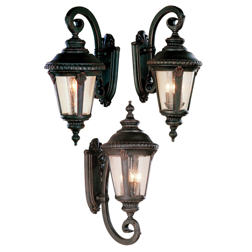 OUTDOOR WALL MOUNT LIGHT: CARRIAGE OUTDOOR