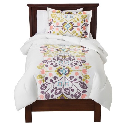Toddler to Teen Girl Bedding Sets for under $75 that won't go against every decor sense in your body :)