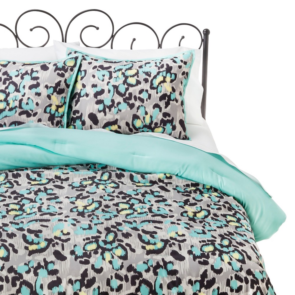 Upc 490601001702 Xhilaration Ikat Cheetah Comforter Set Black