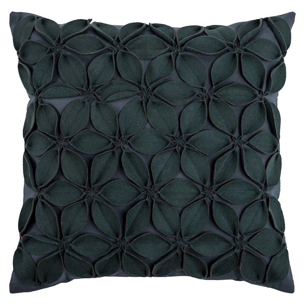 RIZZY HOME LEAVES APPLIQUE DECORATIVE PILLOW
