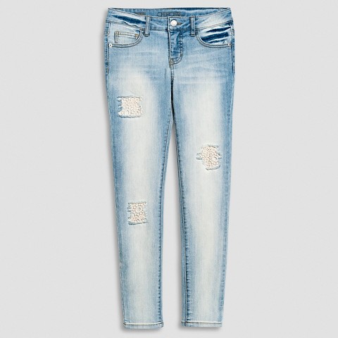 patch jeans with lace