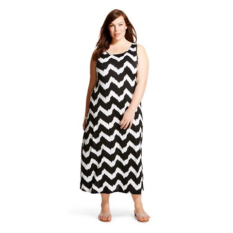 Women's Plus Size Sleeveless Chevron Maxi Dress BlackWhite-Chiasso ...