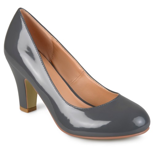 chunky heel round toe