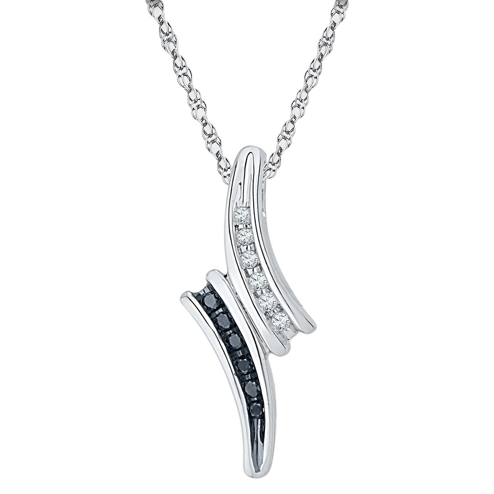 CT. T.W. Round Diamond Nick Set Fashion Pendant in Sterling Silver