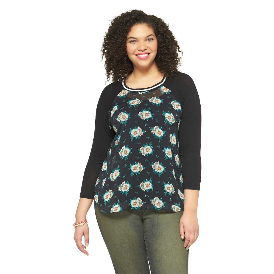 Plus Size Woven Baseball Tee Lily Star